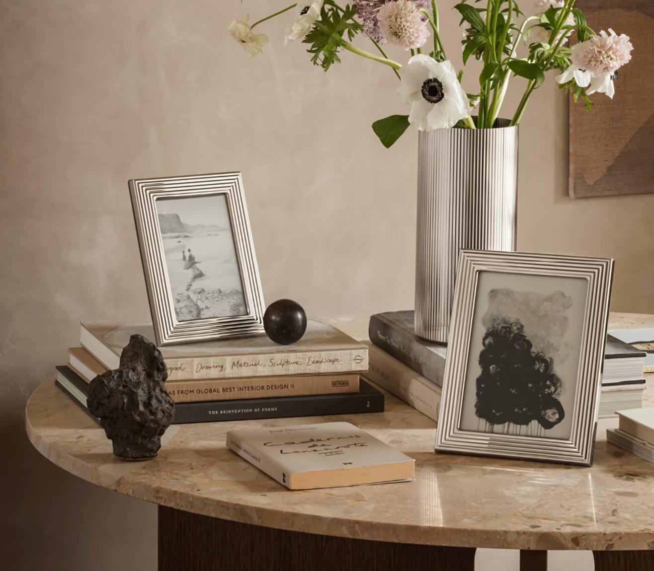 Bernadotte Frame Medium 5x7 inches (13cm x 18cm)